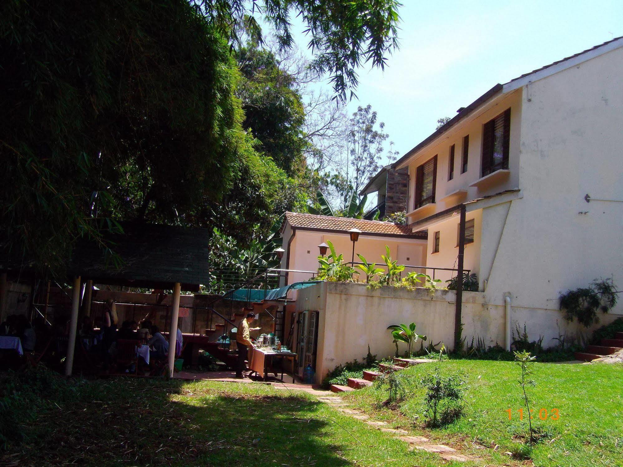 Hotel Riverview Westlands Nairobi Exterior photo